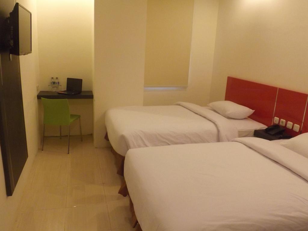 Quin Centro Hotel Palembang Eksteriør bilde