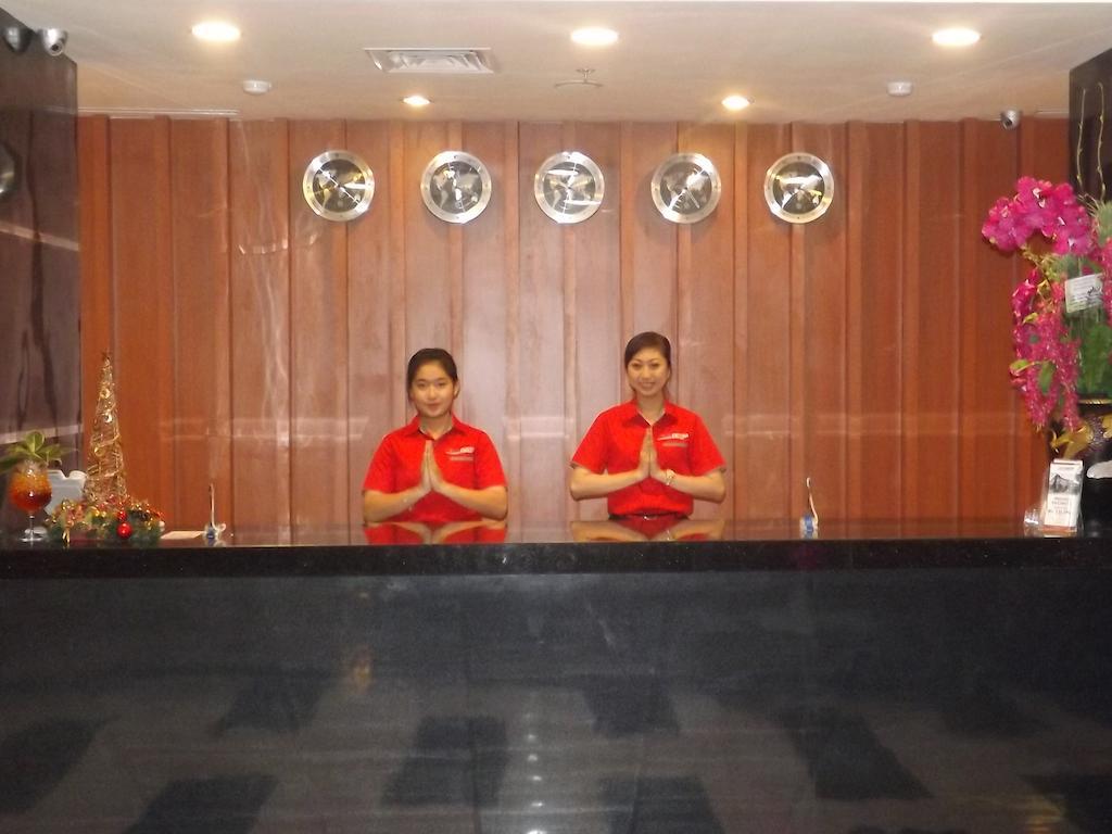 Quin Centro Hotel Palembang Eksteriør bilde