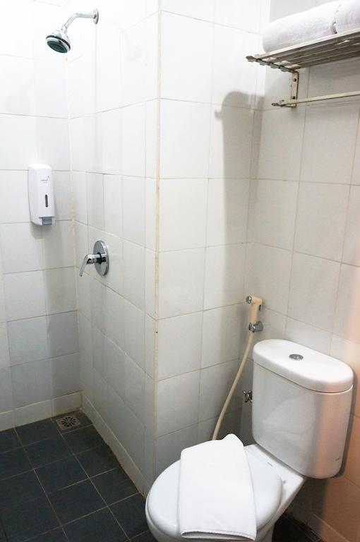 Quin Centro Hotel Palembang Rom bilde