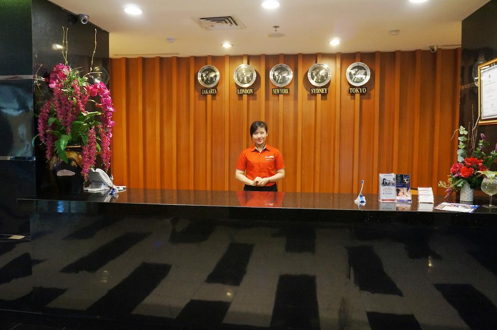 Quin Centro Hotel Palembang Eksteriør bilde